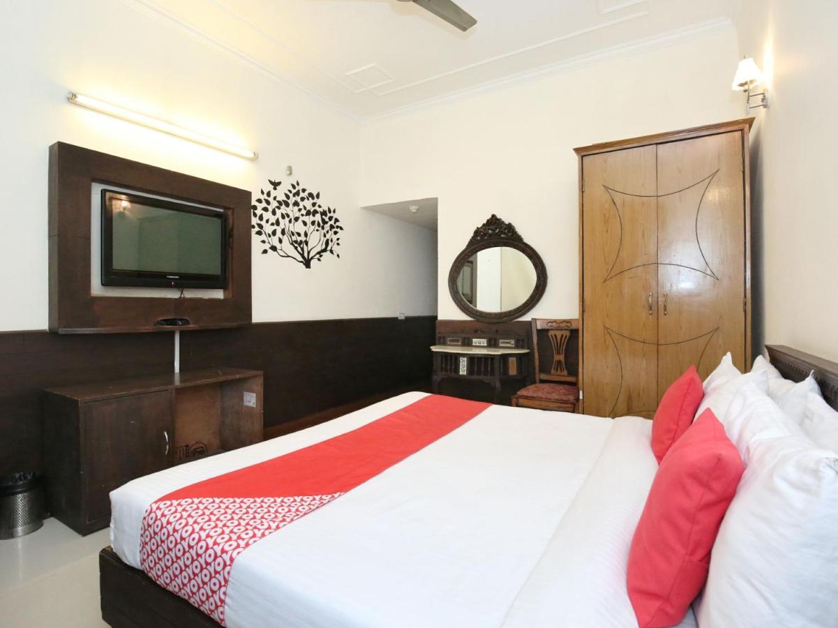 โอโย 1933 โฮเต็ล ซิตี้ พาราไดซ์ Hotel จัณฑีครห์ ภายนอก รูปภาพ