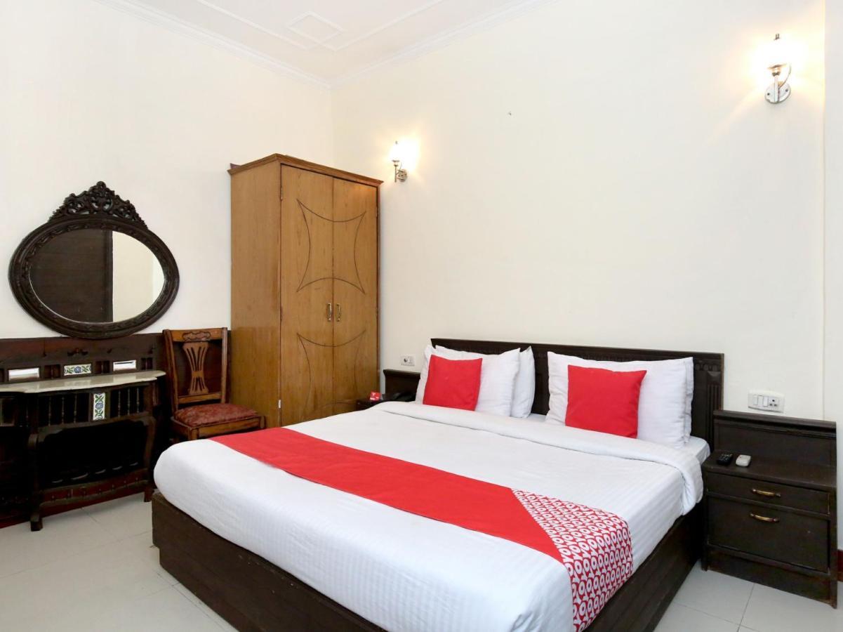 โอโย 1933 โฮเต็ล ซิตี้ พาราไดซ์ Hotel จัณฑีครห์ ภายนอก รูปภาพ